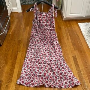 Floral Sleeveless Maxi Dress